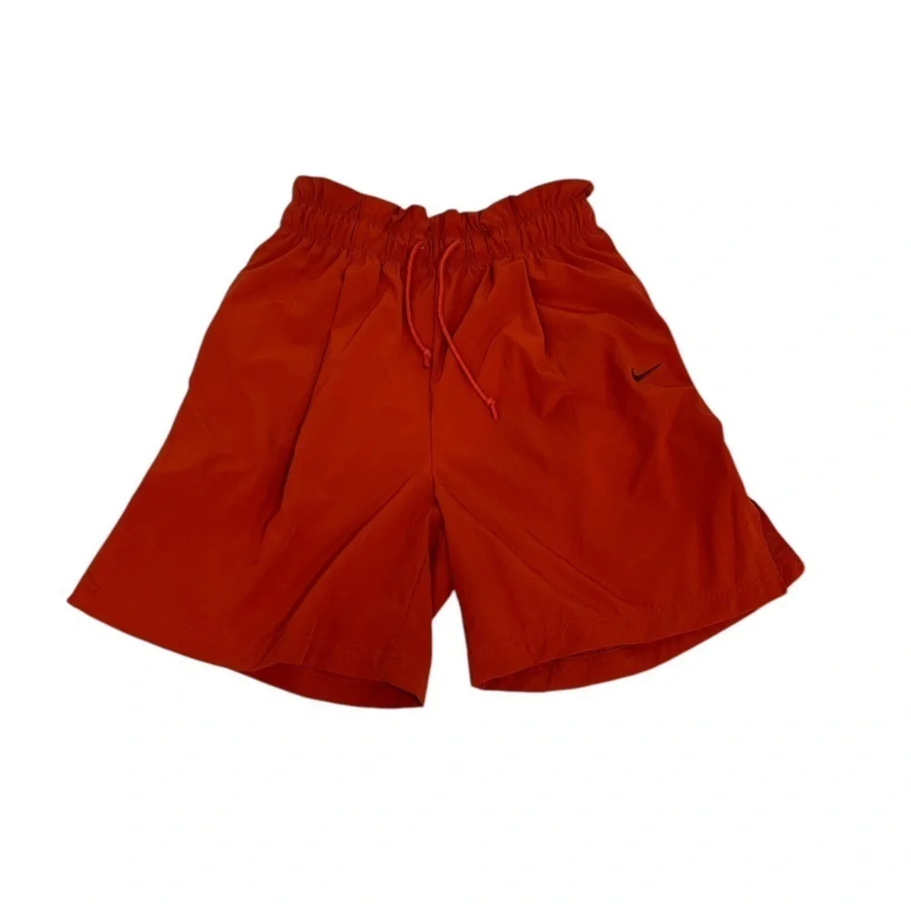 Nike High Rise Woven Shorts Womens M Everyday Modern Loose Fit Burnt Orange